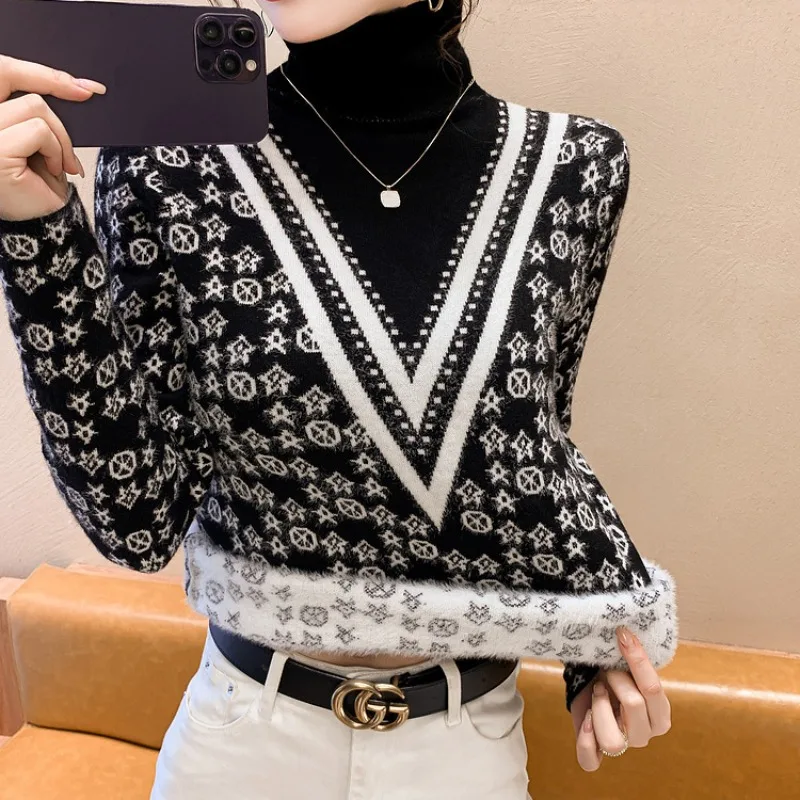 Women\'s Autumn and Winter New Pullover Turtleneck Patchwork Printing Flocking Fashion Plush Thickened Sweater Slim Fit Knit Tops