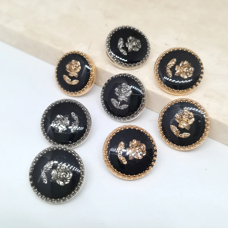 17.5/ 20/23MM Vintage Metal Round Flower Buttons Of Clothing Wholesale Fashion Decor High Quality Sewing Accessories Needlework