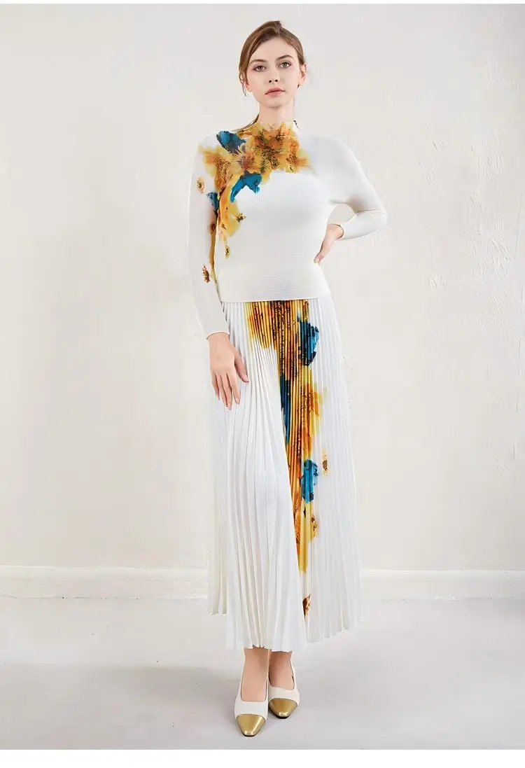 Women's Issey-style two-piece set featuring a floral print, high-stretch, slim-fit long-sleeve top and a matching skirt.