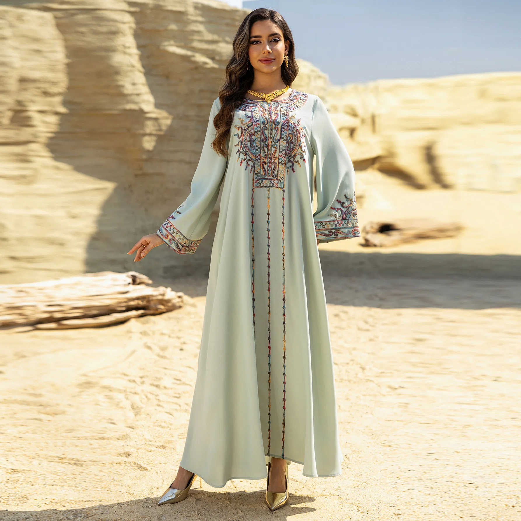 

Ab461 2026 Fashion New Long Dress Embroidered Gown Long Sleeve Ice Silk Ruched Pullover Dress Ramadan Dubai Luxury Islam Elegant