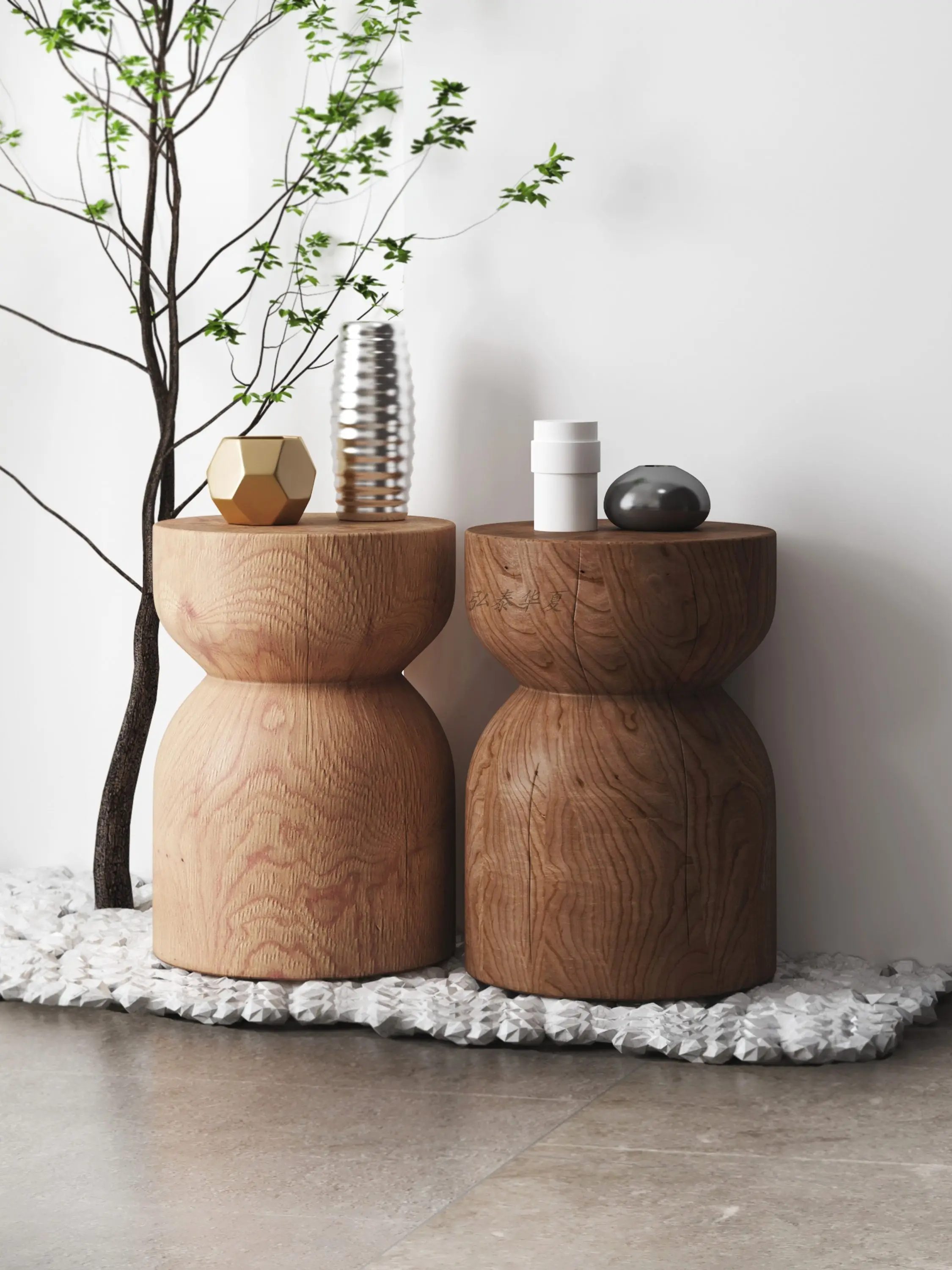 Wooden stool, wabi-sabi style, solid wood with deep wood grain, suitable for use as a side table, decorative piece, corner