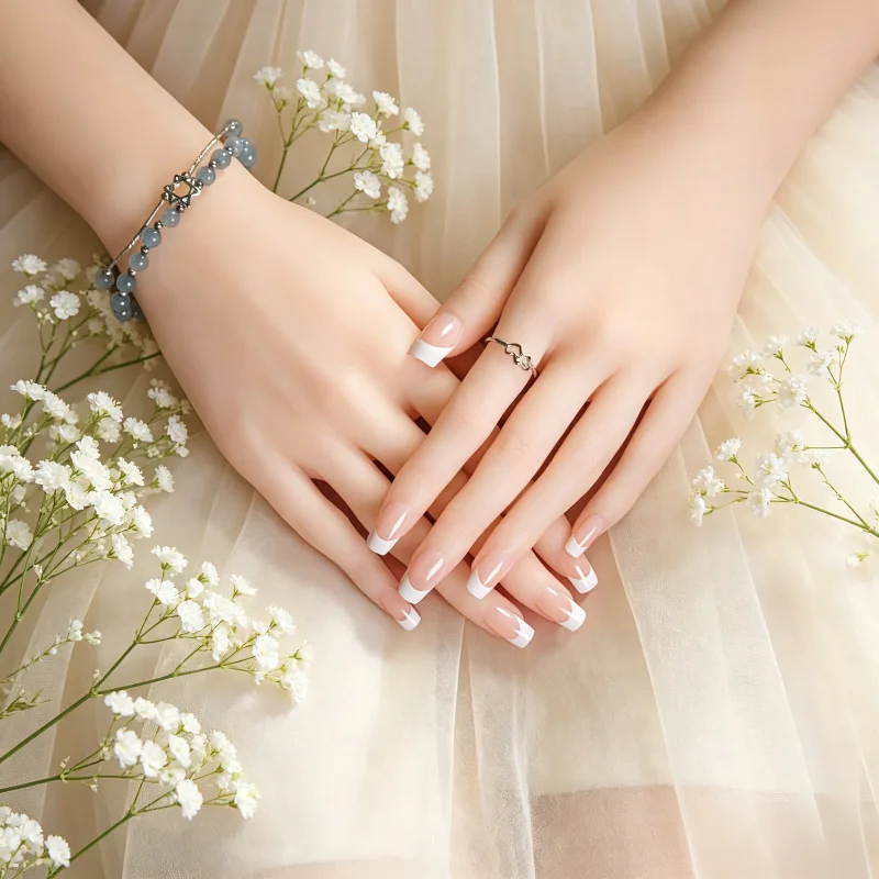 

Silicone Female Hand Model for Nail Art TPE High Simulation Fake Nail Props Medical Painting Teaching Display for Photography