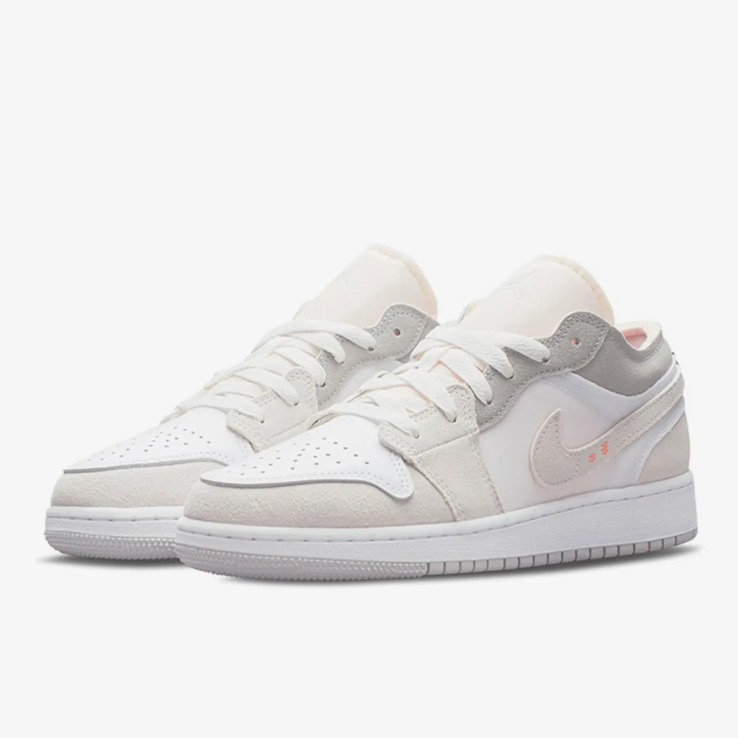 

Nike Authentic Jordan 1 Low AJ1 Women's GS Youth Basketball Shoes DQ3727-100