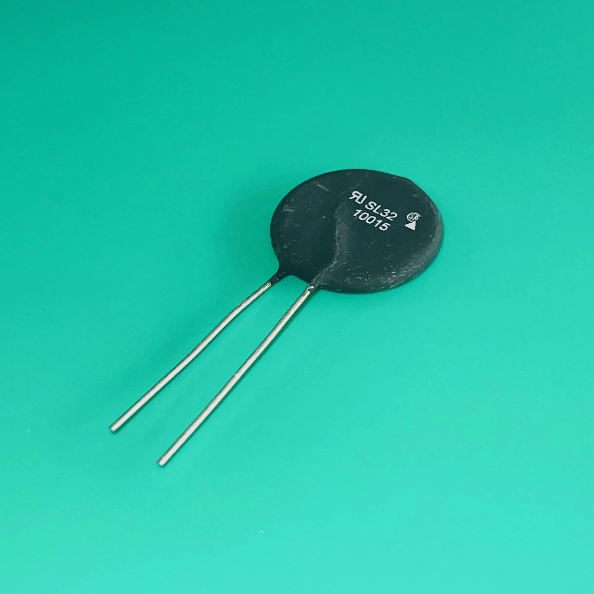 SL3210015 Thermistor SL32 10015 SL 3210015 DIP2 ICL 10 OHM 20% 15A 30MM SL32-10015