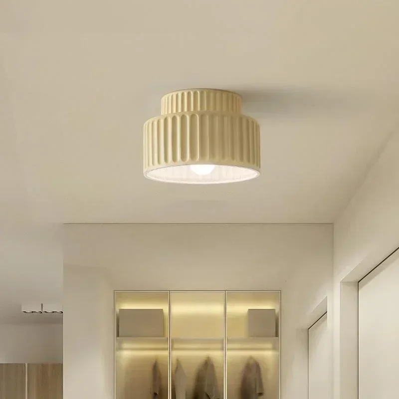 

Cream Style Ceiling Lamps Nordic LED lustre couleur For Aisle Children's Room Macaron Indoor Decorative small lights