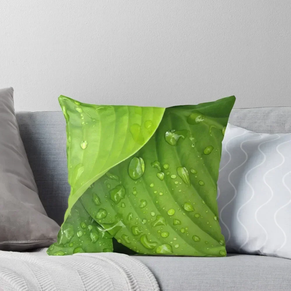 Подушка с зелеными листьями для роскошного декора
