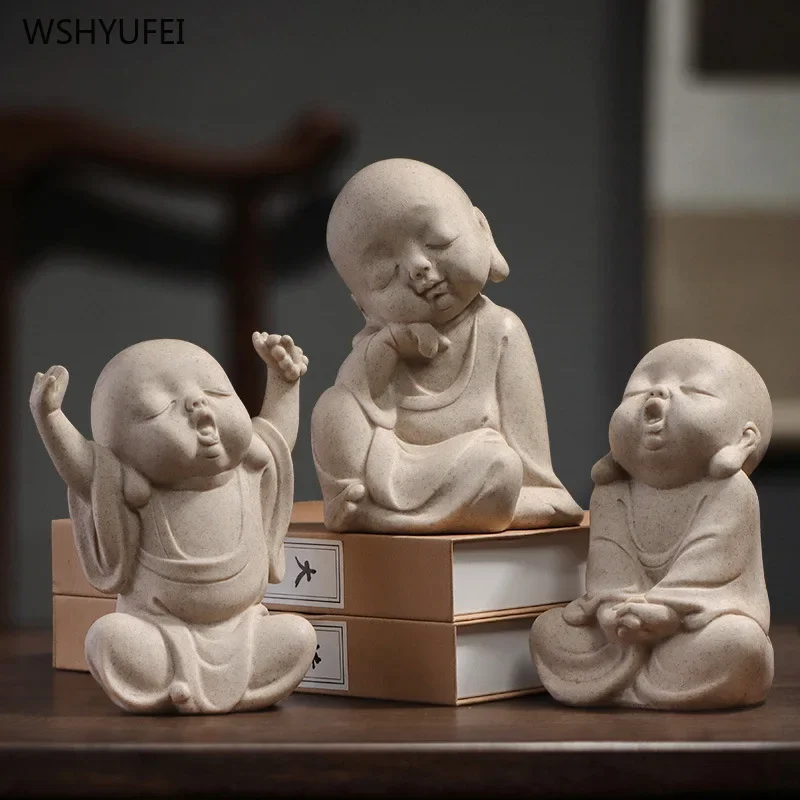 

1 pc Resin Little Monk Ornament Chinese Crafts Buddha Statue Sculpture Housewarming gift Tea House living room Car decoration