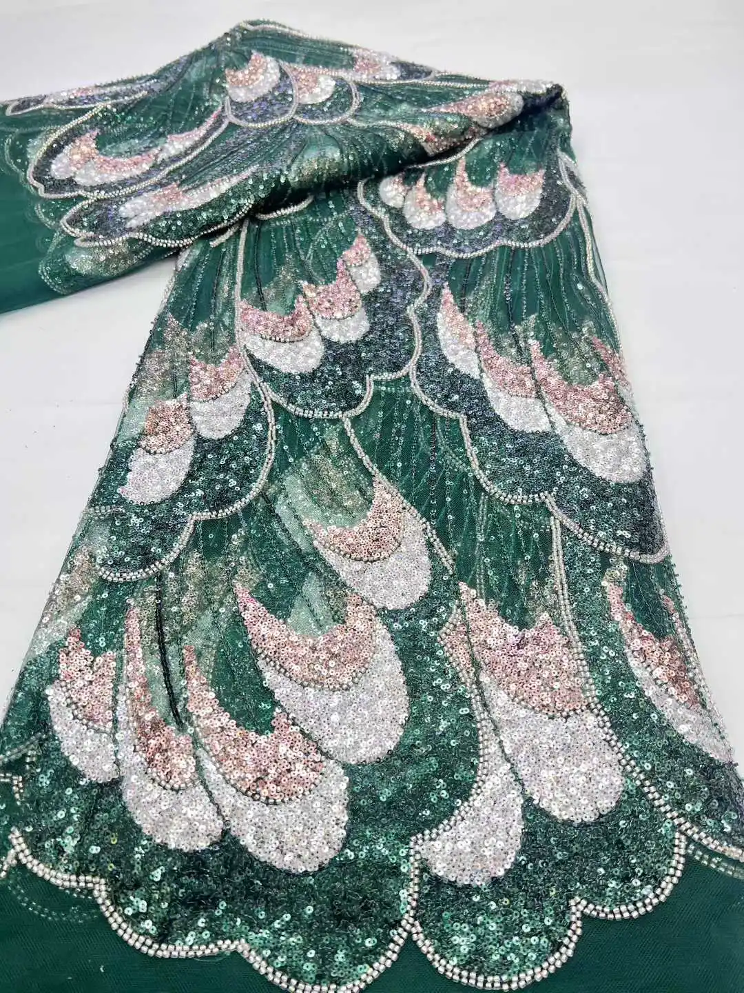 

African Beads Lace Fabric Latest Sequin Lace Fabric 5 Yards High Quality 2026 Lace Fabric Nigerian Green Wedding Dress For Woman