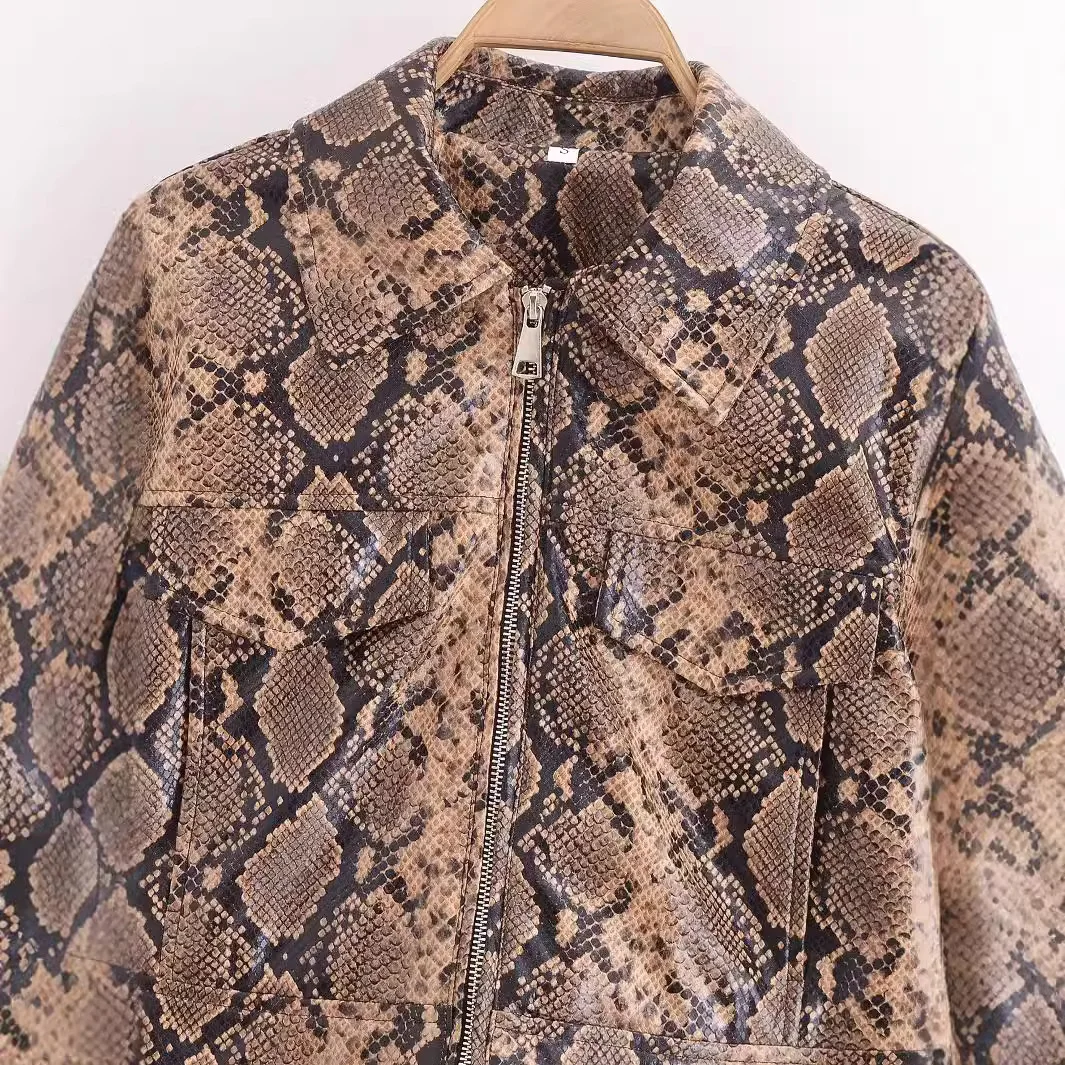 

Street Faion Snake Print Leather Jaet Women's Outerwear ort Coat Cross-Border Autumn 2025 Long Sve Animal Pattern