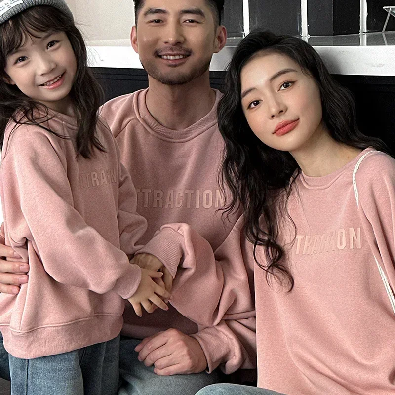 Father Mother Son Daughter Warm Pink Sweatshirt for The Whole Family Clothes Korean Winter Parents and Children Thick Clothing