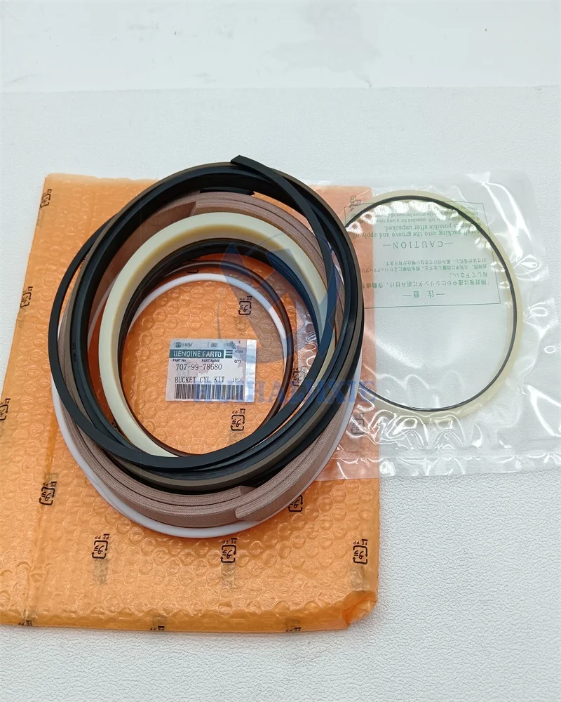 

Комплект уплотнений цилиндра ковша 7079978680 707-99-78680 Для экскаватора Komatsu PC750SE-6 PC750SE-7 PC800SE-6 PC800SE-7