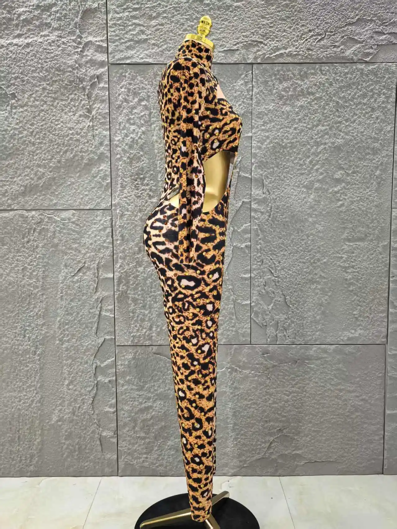 

Роскошный леопардовый комбинезон из спандекса с золотыми стразами, женский комбинезон для фотосессии на день рождения, вечерняя вечеринка, клубный танцевальный сценический наряд на Хэллоуин