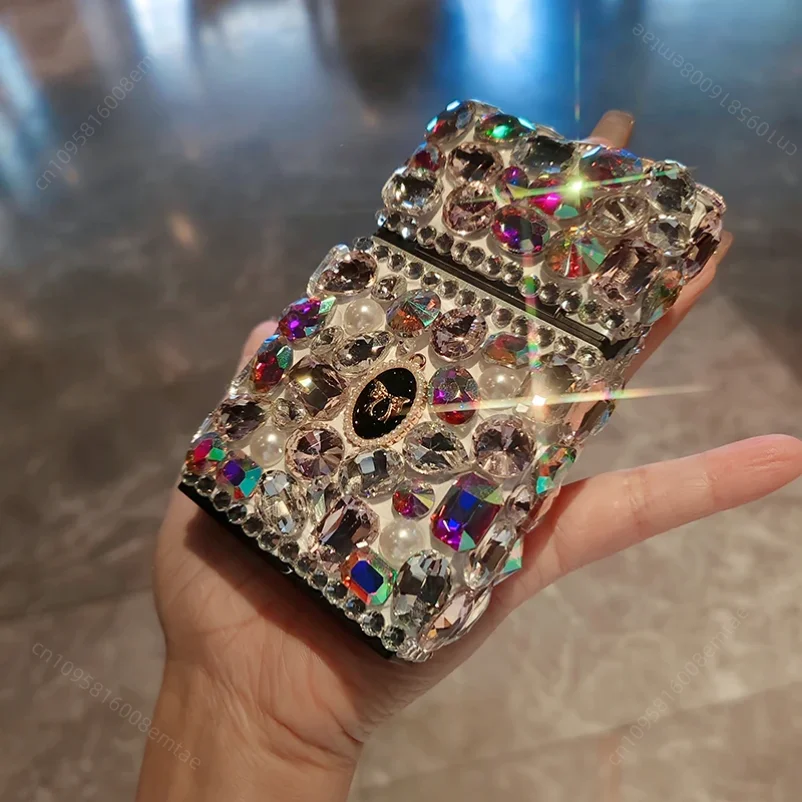 2026 new 20 pack crystal inlaid cigarette box, portable diamond cigarette box, cigarette accessories, women's gift