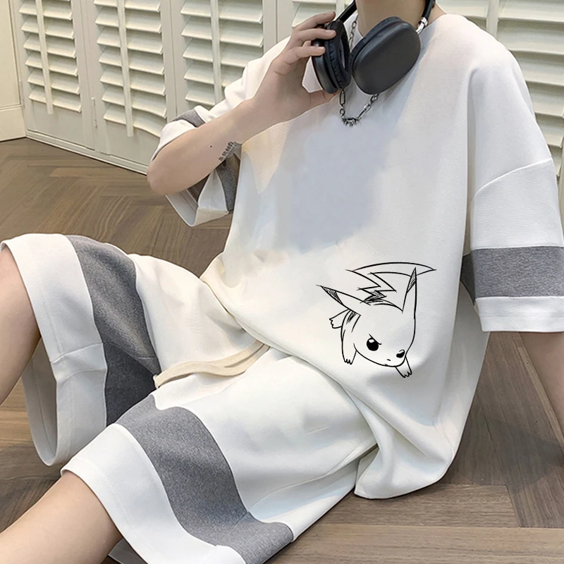 

Новый летний универсальный повседневный спортивный комплект: мужская футболка с высокой талией в корейском стиле и модные шорты из полиэстера.