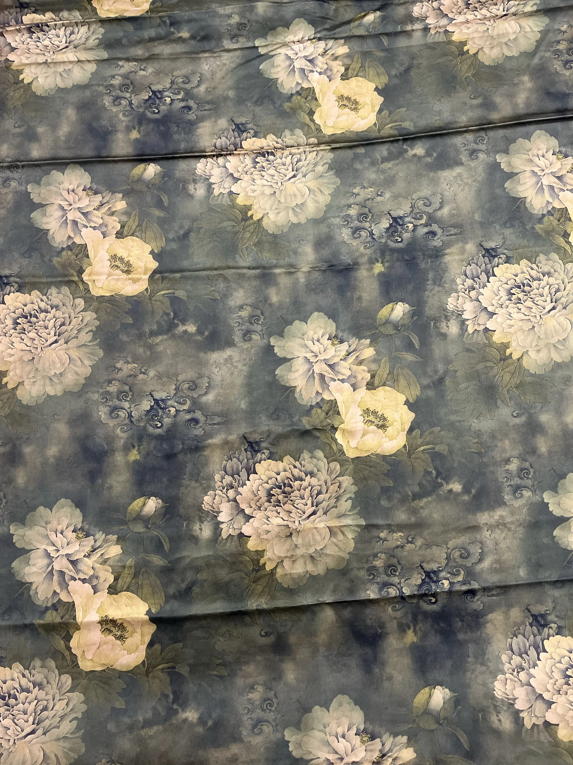 High Quality Silk Front Spray Soteil Xiangyun Yarn Fabric High-Grade Real Cloth