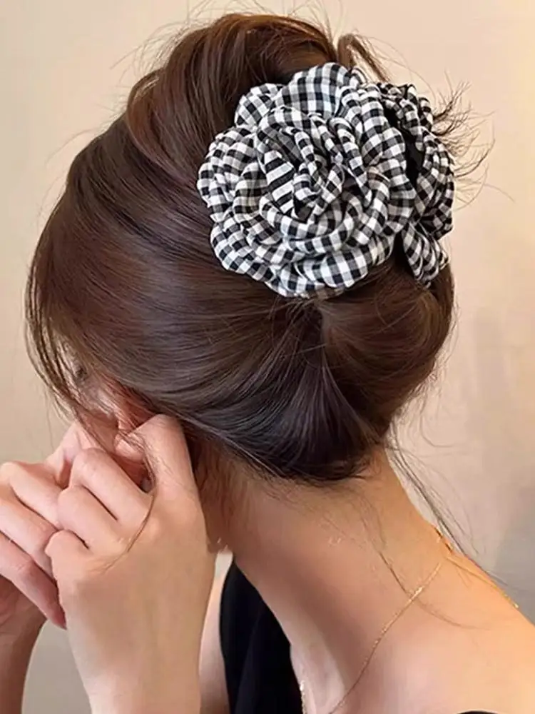 Pince à cheveux pour femmes, nouvelle grille, Version coréenne, épingle à cheveux à fleurs, jaune Rose, pince à saisir exquise, accessoire pour cheveux pour filles, 2025