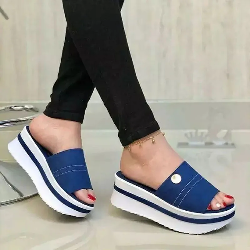 Women Summer Rhinestone Sandals Slippers Female Platform Open Toes Sexy Wedge Flip Flops Buckle Strap Flat Square Heel Slides