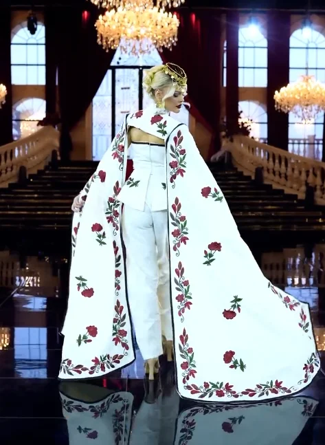 Customized Elegant Floral Pantsuit Evening Kosovo High Neck Shawl Traditional Atmosphere Trailing Prom Dresses