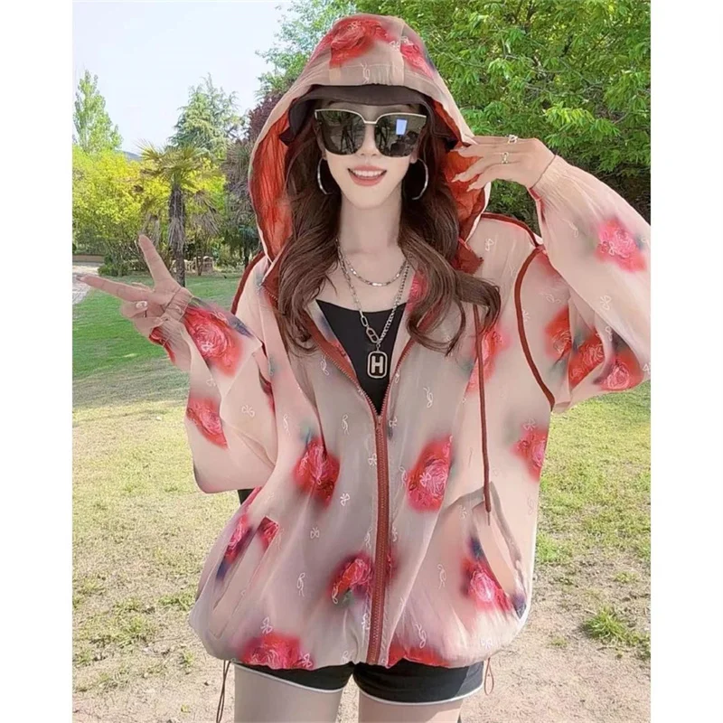 

Summer Casual Hooded Sun Protection Clothes For Women's Korean Loose Fitting Floral Ice Silk Top Fashion Thin Rose Print Jacket