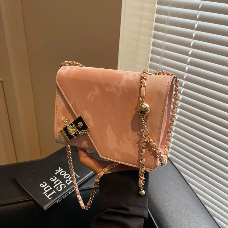 

High-end Chain Bags, Fashion for Women, Diamond Checkered Small Square Bags and Retro Casual Single-shoulder Crossbody Bags