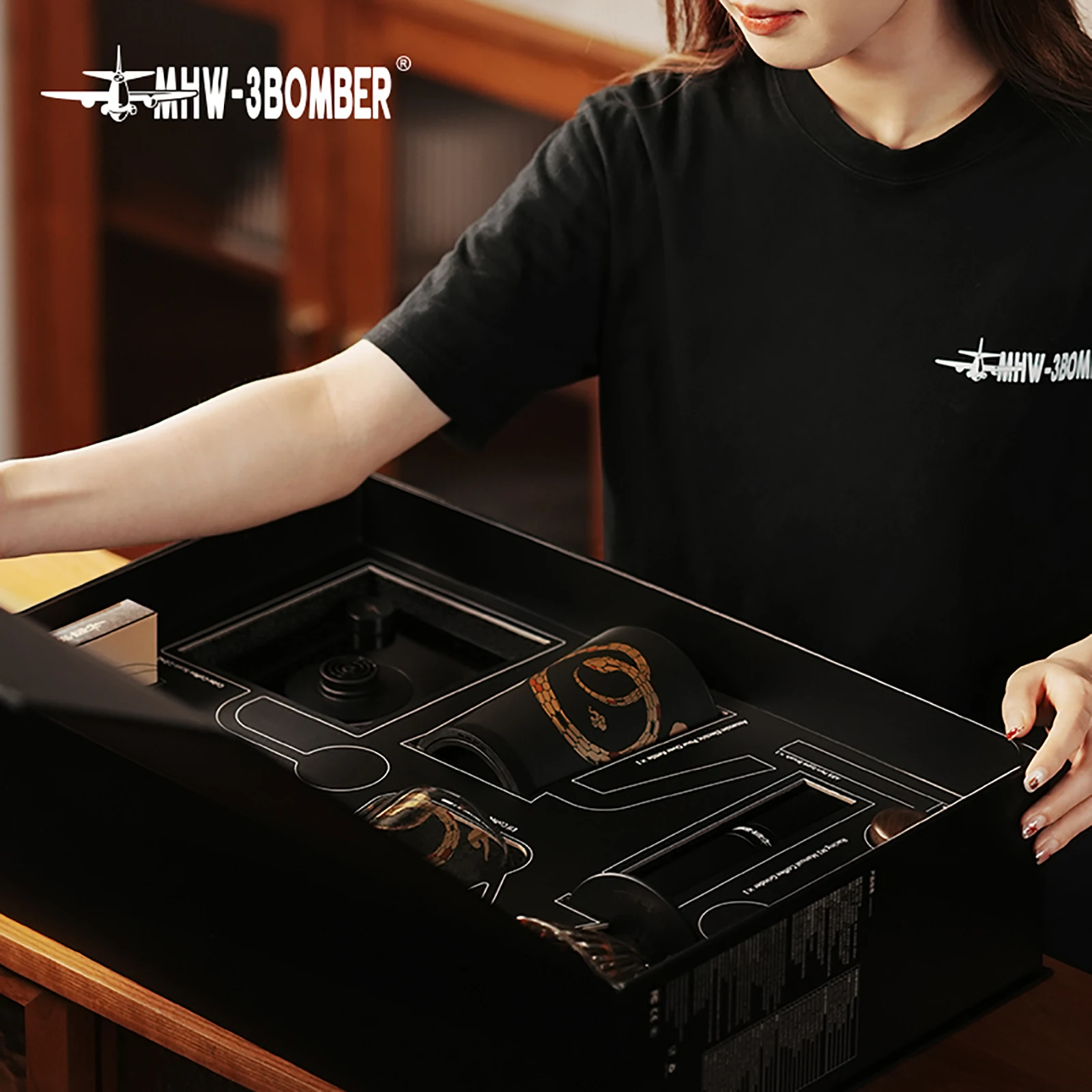 MHW-3BOMBER صب أكثر من صانع القهوة مجموعة مطحنة القهوة اليدوية معقوفة غلاية بالتنقيط مجموعة تحضير القهوة أدوات تخمير باريستا المنزلية Co