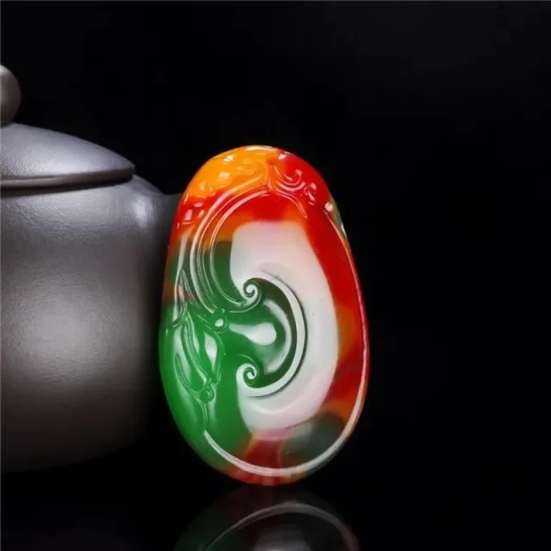 Jade Ruyi pendant red, white, yellow, green, jade color jade Ruyi pendant Yu Pei men and women.