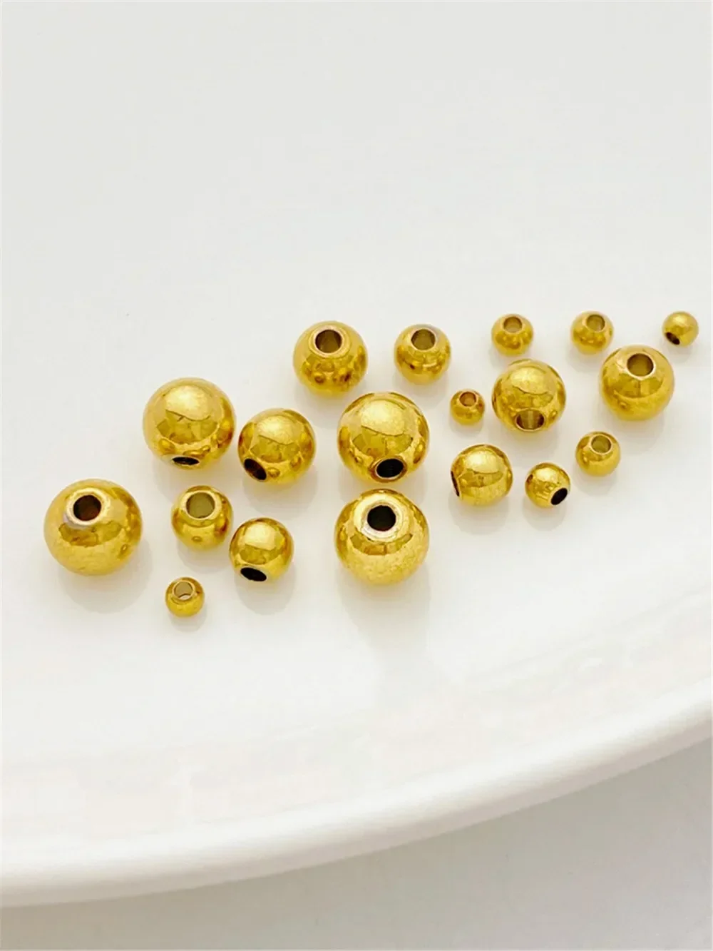 Perline d'oro sottovuoto 24k che non sbiadiscono Perline rotonde lisce Perline d'oro Perline sfuse Collana a mano con cordino fai da te Accessori materiali per gioielli