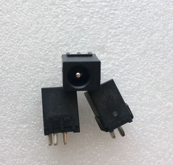 For imported DC charging female seat 6.3 * 2.5mm DC power interface, high current, power socket 3 pins