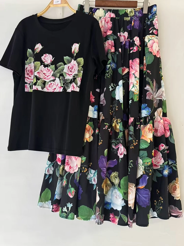 Conjunto de dos piezas de camiseta de punto de manga corta con estampado retro para mujer de verano 2025, falda holgada estampada de cintura alta, conjunto de moda