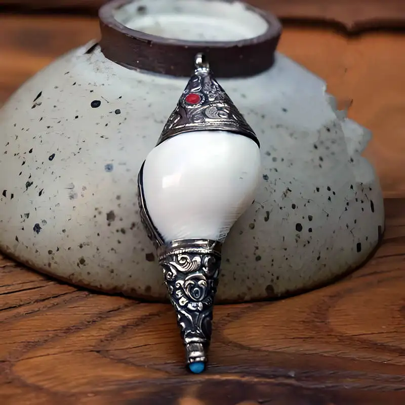 TBP148 Tibetan Silver Capped Natural Conch Shell Big Pendants Sea Snail Decor Arts 80-90mm