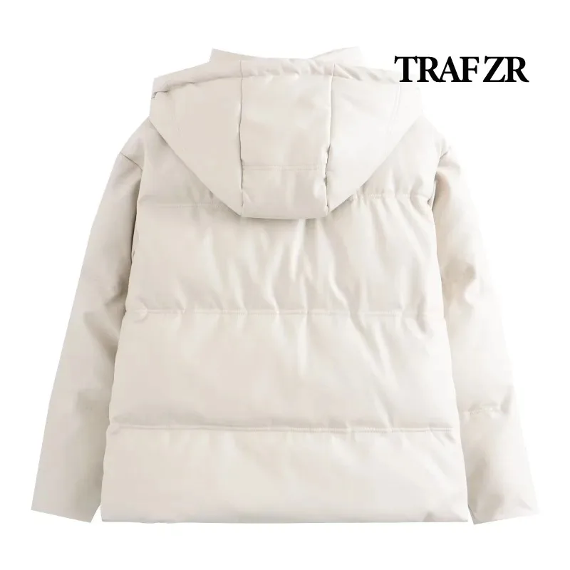 Traf ZR เสื้อโค้ทกันหนาวของผู้หญิง, เสื้อแจ็คเก็ตฤดูหนาวหนัง PU ให้ความอบอุ่นใน2023