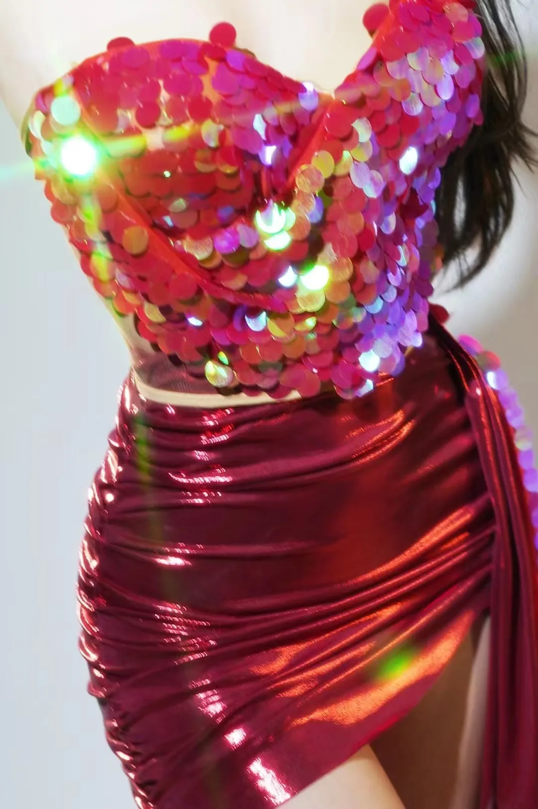 New High-End Dress, Fashionable and Sexy Tube Top, Rhinestone Chain Waist Skirt Suit, Red Carp Performance Costume