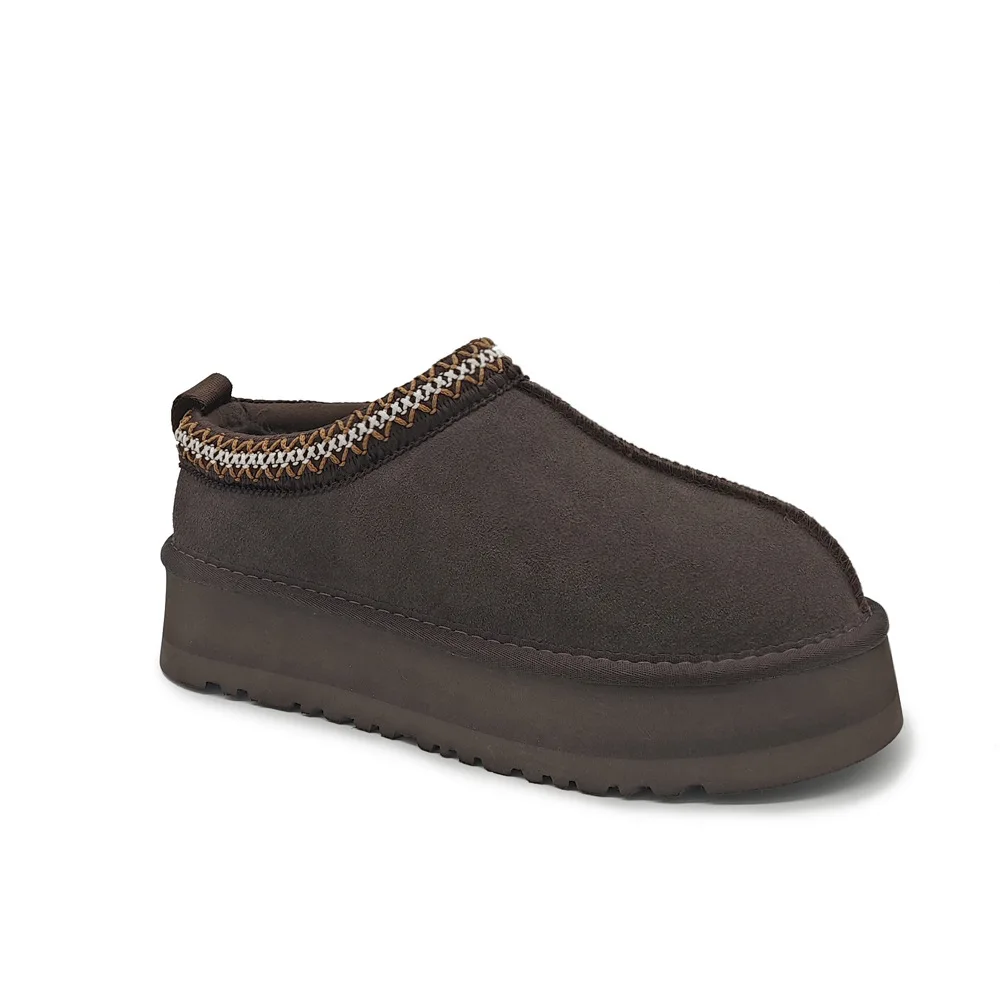 High‑Quality 2027 Women Ethnic Style Flat Snow Slippers Thick Wool Lined Slip‑on Warm Winter Cotton Shoes