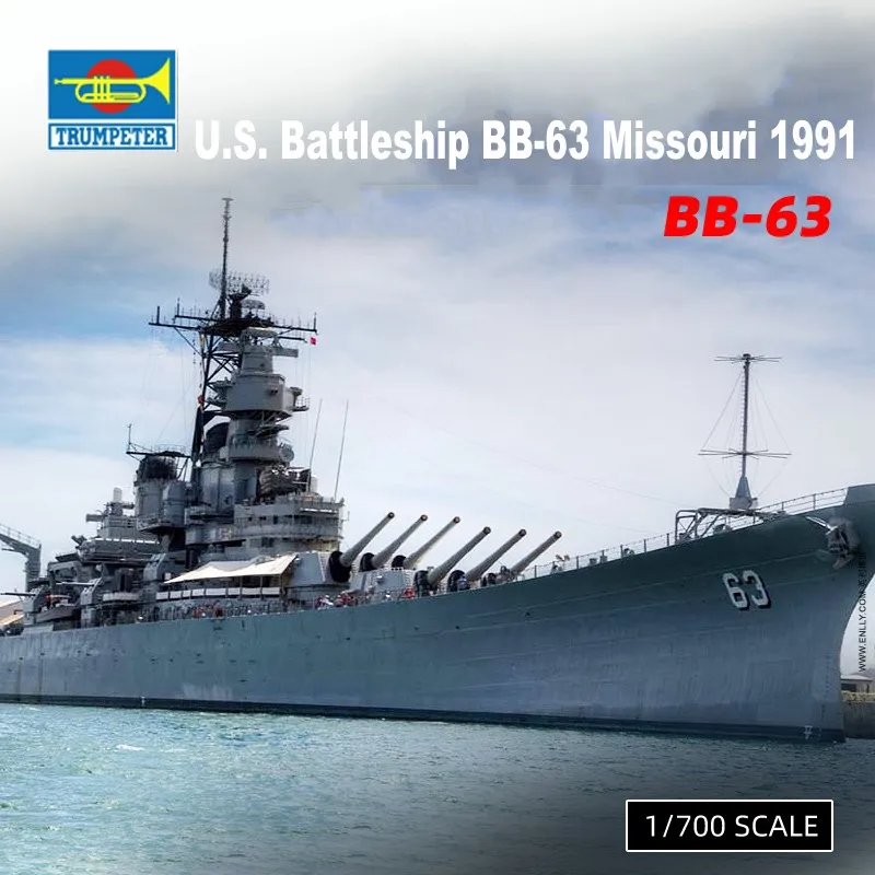 TRUMPETER 05705 1/700 Scale Model U.S. Battleship BB-63 Missouri 1991 Assembly Model Building Kits For Hobby DIY