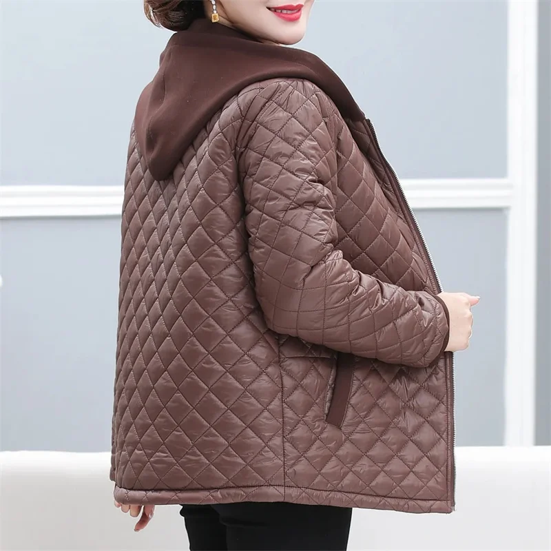 2023 Outono Inverno Mulheres de meia idade acolchoado Casacos de algodão acolchoado Feminino Zipper-up Casaco com capuz Engrossar Quente Parkas Tops Sobretudo