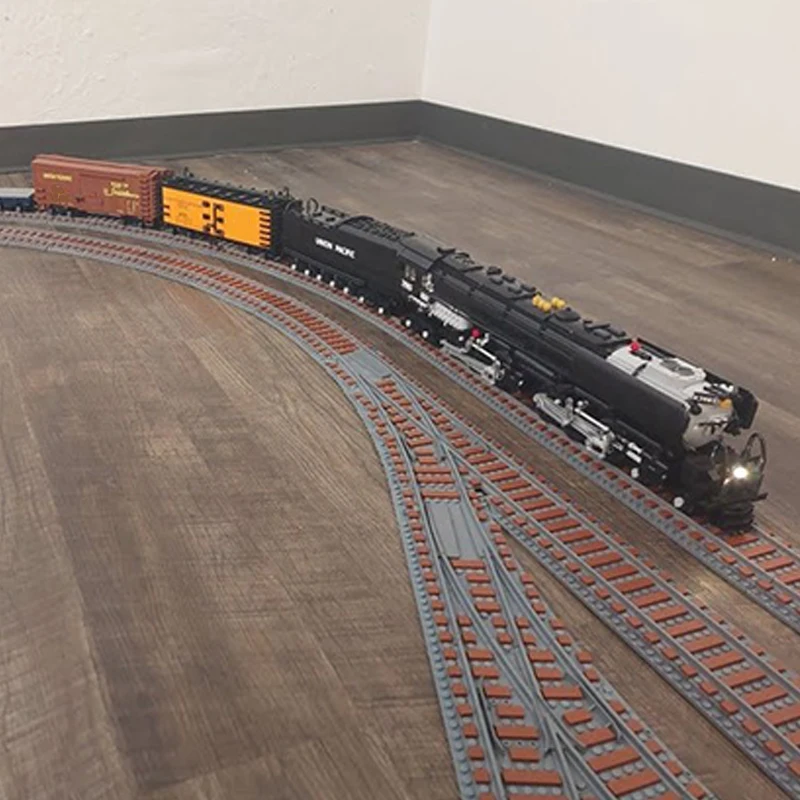 مدينة نموذج سيارة MOC قوالب بناء تشالنجر قاطرة بخارية وحدات التكنولوجيا الهدايا عطلة تجميع ألعاب أطفال البدلة