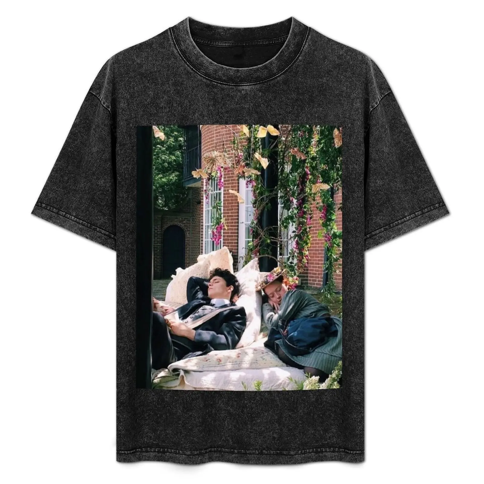 

Anne with an E and Guilbert blyte T-Shirt Minimal Art Print T-Shirt