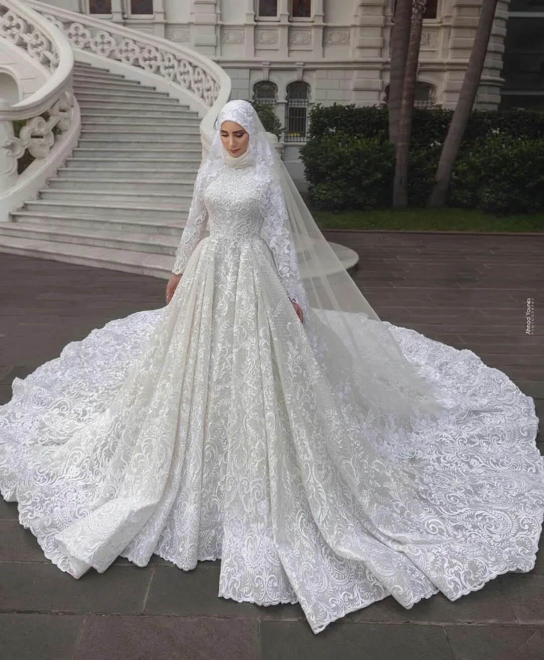 

2023 Muslim Hijab Wedding Dress A Line O Neck Long Sleeves Luxury Lace Bridal Gowns Appliques Robes De Mariees Luxe Dubai Custom