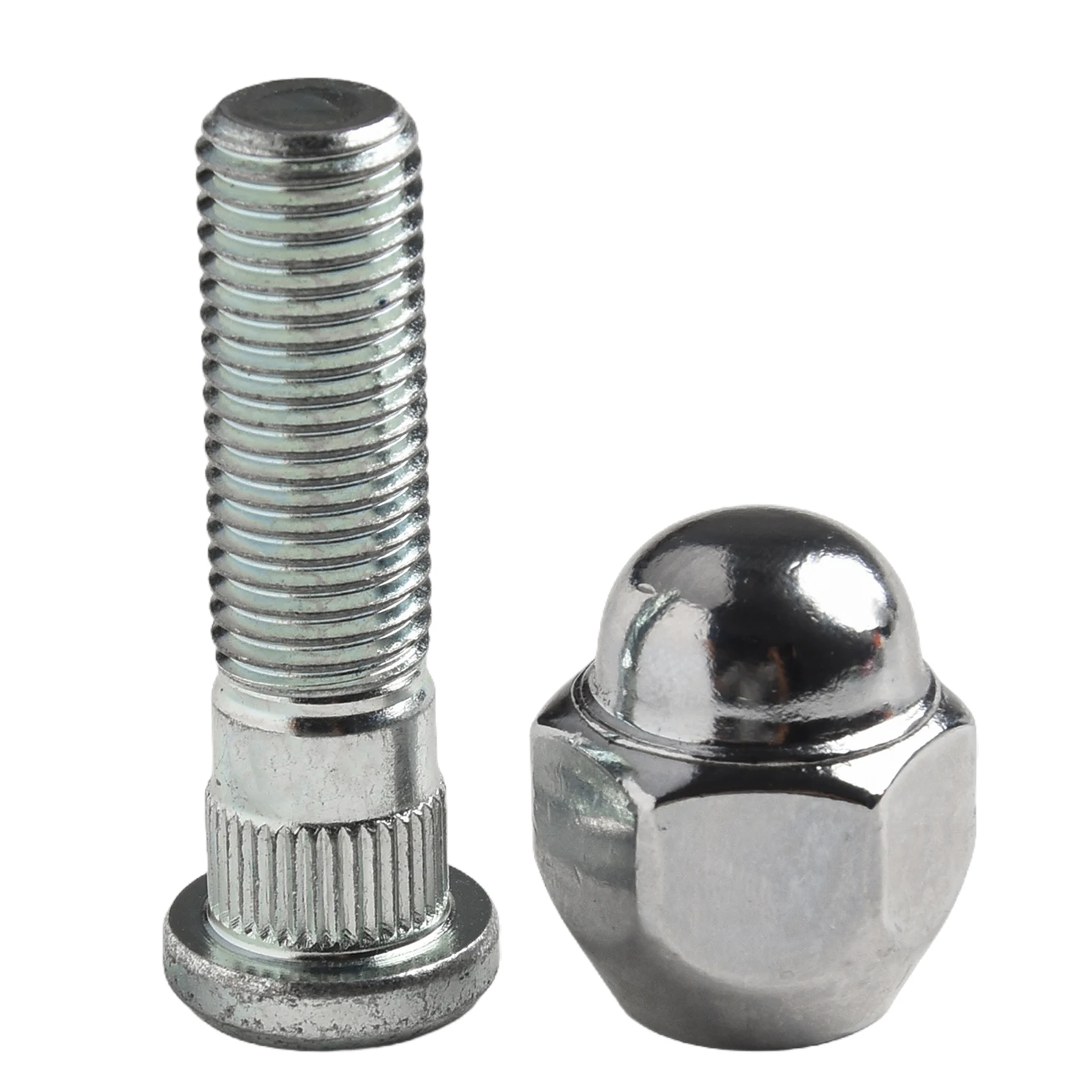 لصيانة السيارات 52950-M1000 ترصيع العجلات OEM رقم 52950-14140 OEM رقم 52950-M1000 مادة الصلب لكيا كادينزا 14-18