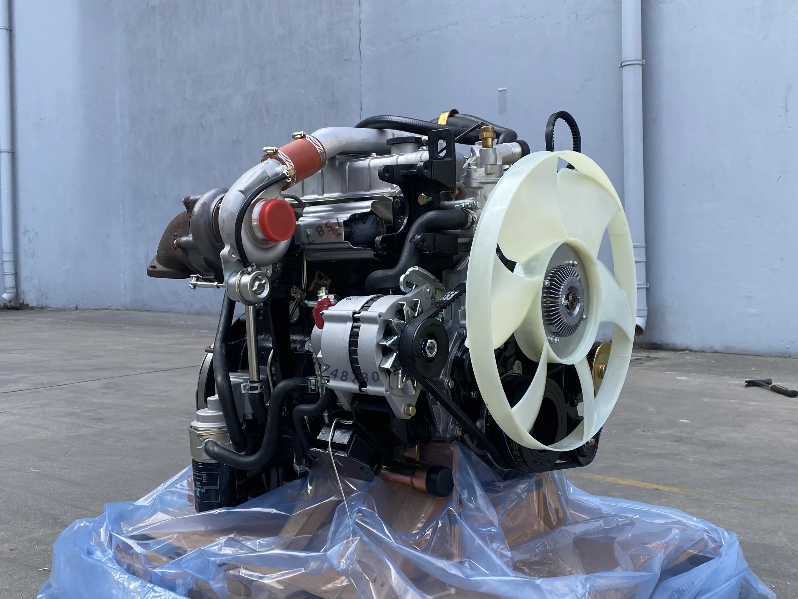 Brand New Turbo Motor 2.8T 4JB1 4JB1T di esel Engine Assembly for ISUZU