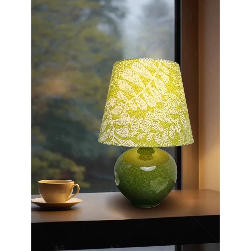 

Vintage green borneol crack glaze ceramic decorative desktop lamp, bedside lamp, bedroom ambient lamp