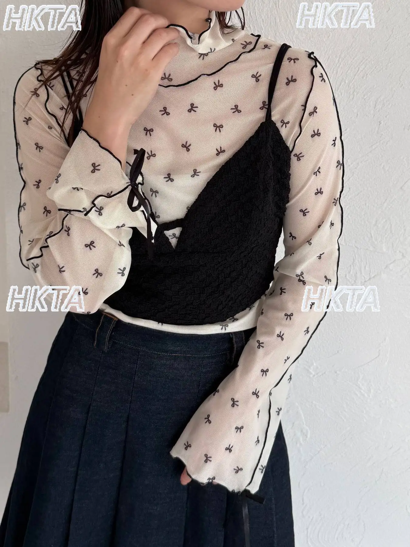 Japanese Sweet Cute Bow Lace Up Print Contrasting Lines Mesh Stacked T Shirt Autumn New Long Sleeve Printed Tshirt Top Women