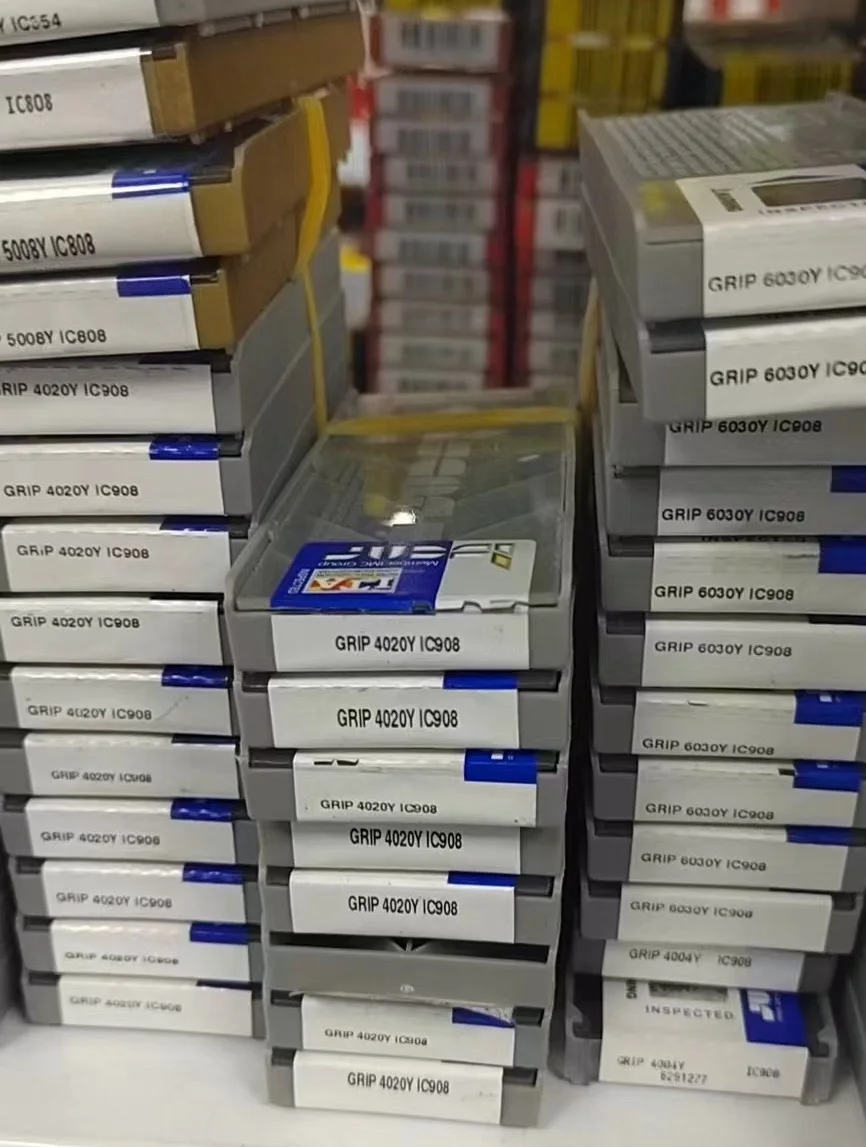 

Hard alloy cutting blades S890SNMU1305PNTR IC808