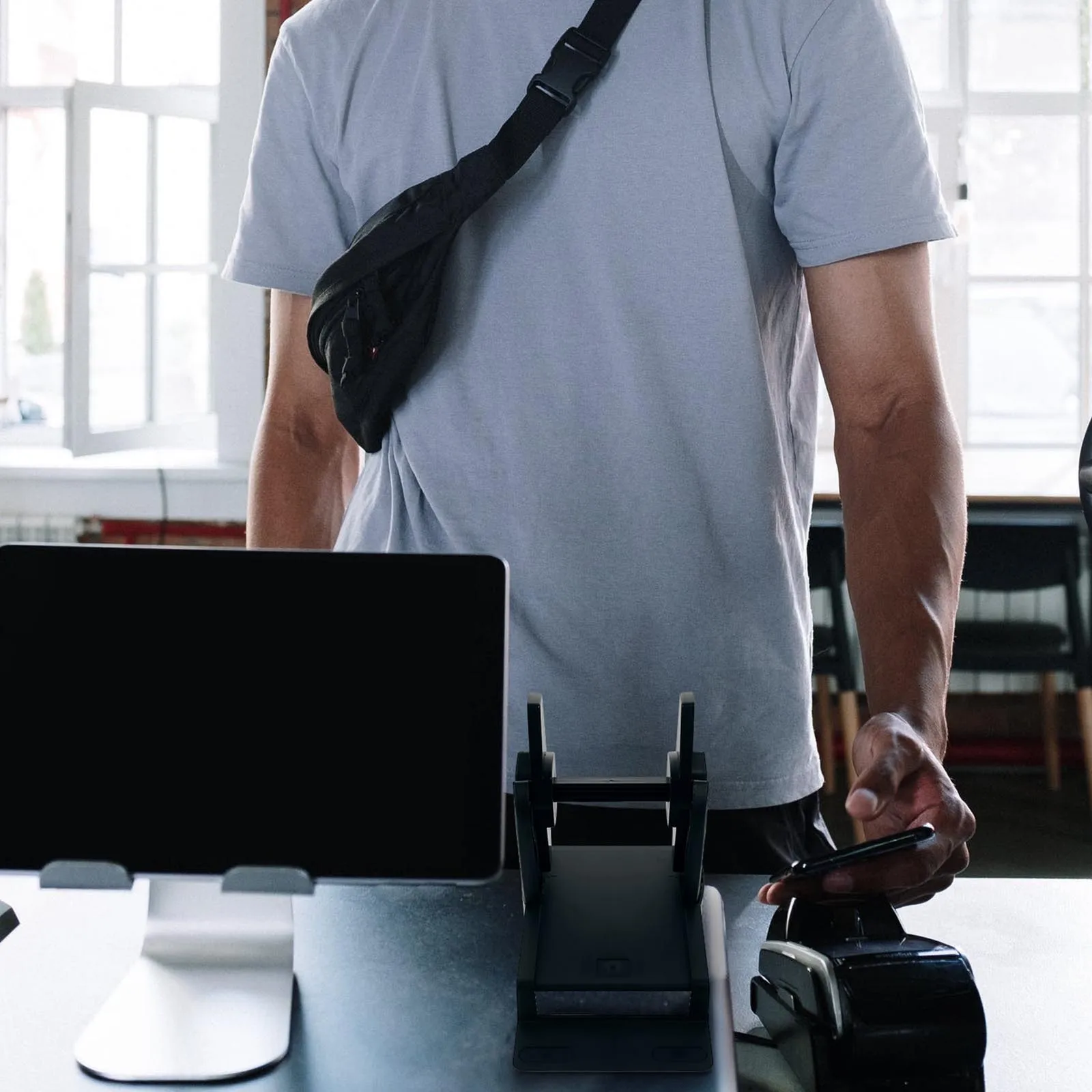 

Plastic Label Holder for Thermal Labels Lightweight Desktop St Bracket Sticker Paper Black Printer Holders External Rolls Manual