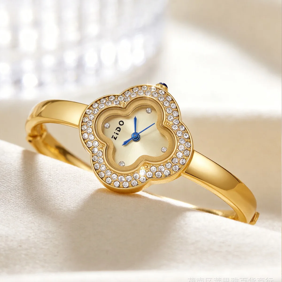 KAIRIS Women's Quartz Watch Gold Tone Crystal Clover Dial Bangle Bracelet Elegant Fashion Wristwatch