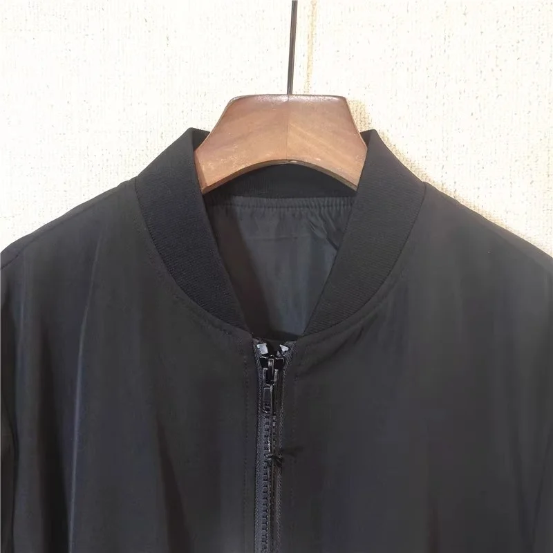 

Мужское модное городское пальто серебряной серии, ветровка средней длины с геофическим рисунком, молодежная повседневная осенняя молния...