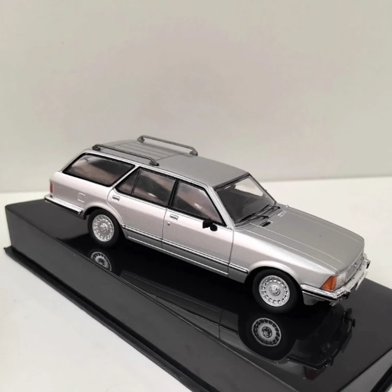 

IXO литой под давлением масштаб 1:43 MKII Turnier сплав моделирование автомобиля модель автомобиля классическая коллекция украшения подарочный дисплей