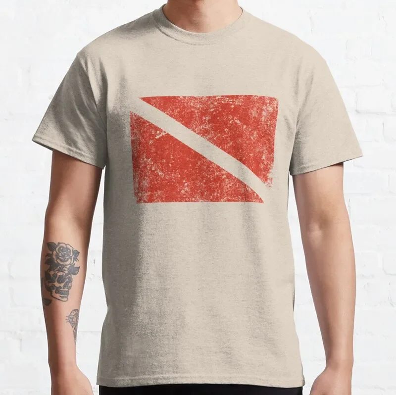 New Vintage Distressed Scuba Diving Flag Classic T-Shirt Collared Shirts For Women S-5XL oversized t shirts for men Unisex