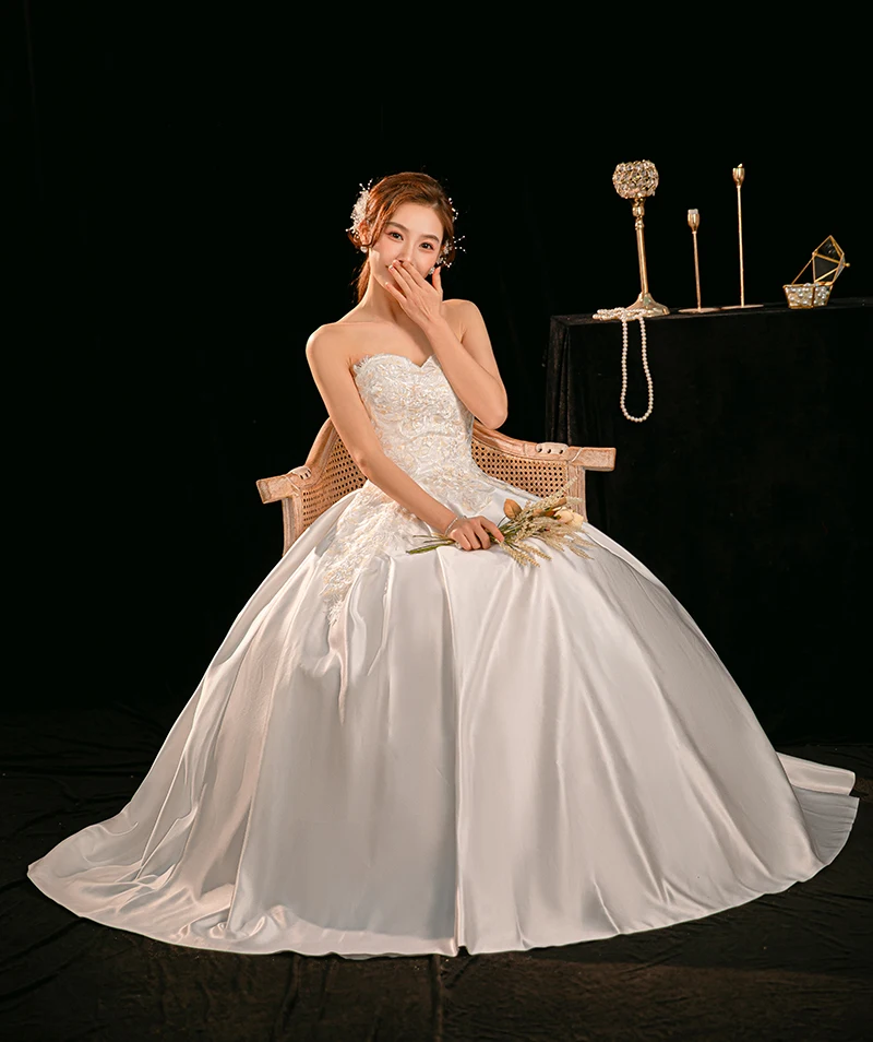 XXN-990 Strapless Satin Embroidered Lace Bridal Wedding Dress Large Size Customizable Wholesale And Retail Options Available