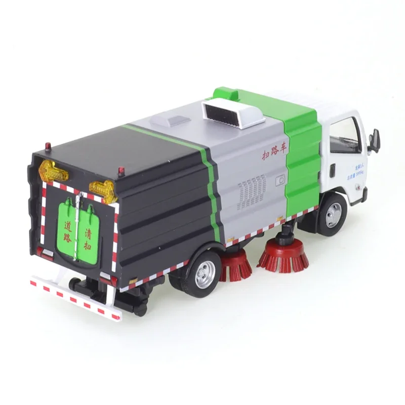 XCARTOYS 1/64 JMC Jiangling City Road Sweeper Green 221 Car Alloy Motor Vehicle Decast Metal Model Kids Xmas Gift Toys for Boys